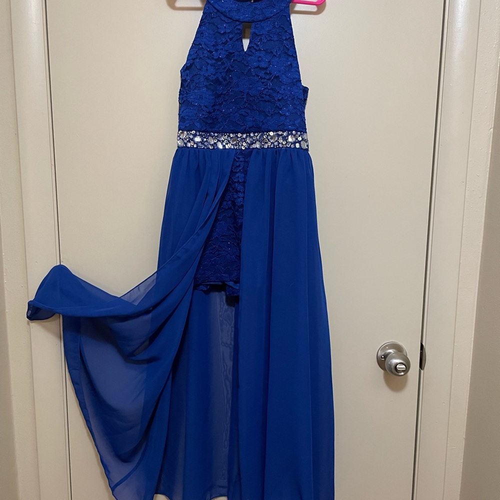 Fun Fashion - Picture 2 of 2